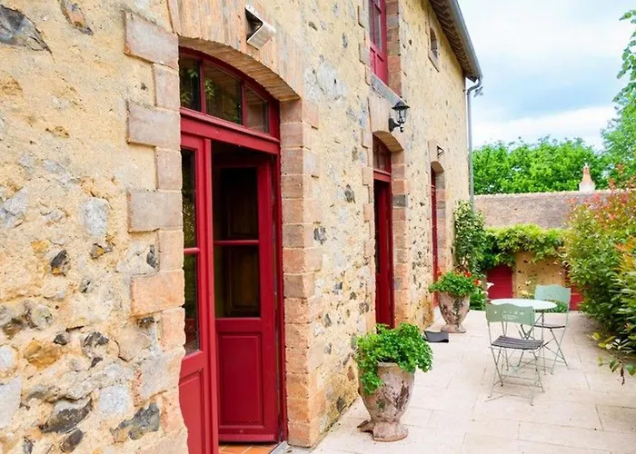 Nyaraló Charme Et Authenticite : Pour 4 Pers. En Bord De Riviere Avec Jardin Enchanteur En Sarthe - Fr-1-410-236 Asnières-sur-Vègre